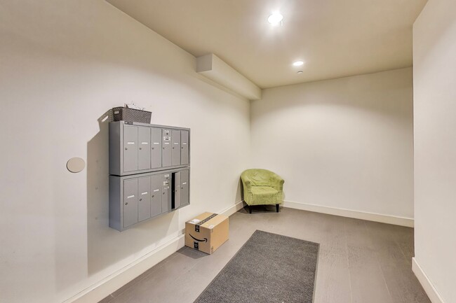 Building Photo - Prime Downtown location with a large rooft...