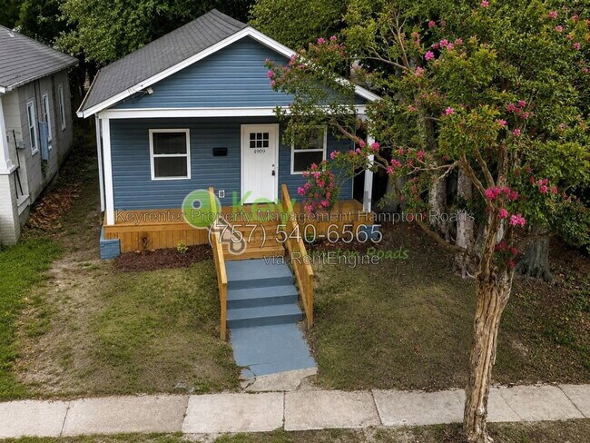 Building Photo - 4909 Killam Ave