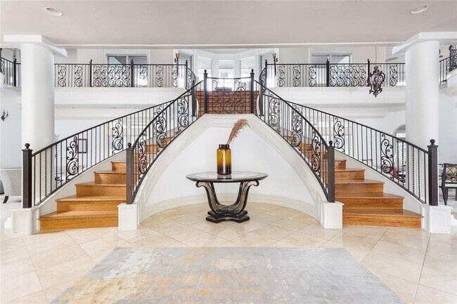 Building Photo - 2705 Island Ledge Cove