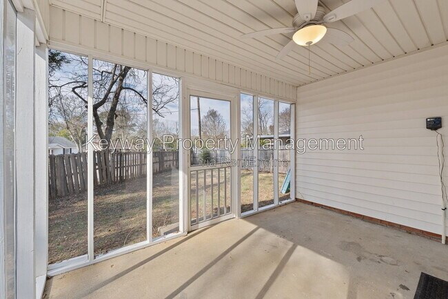 Building Photo - 18 Fowkewood Ct