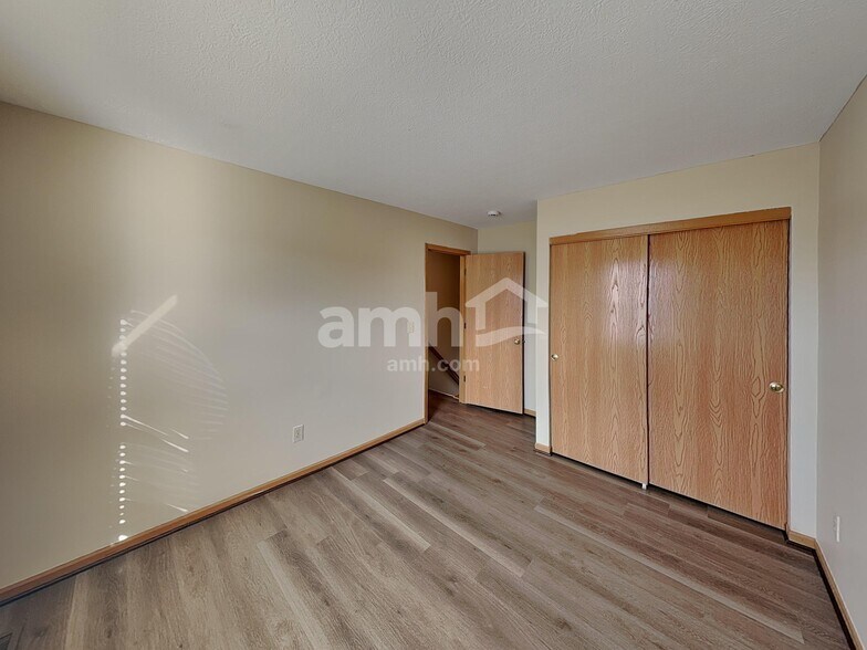 Building Photo - 2245 Yagger Bay Dr