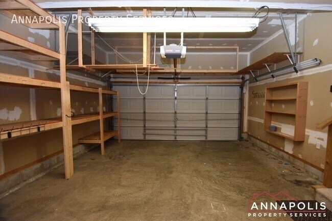 Building Photo - 307 Mainsail Dr