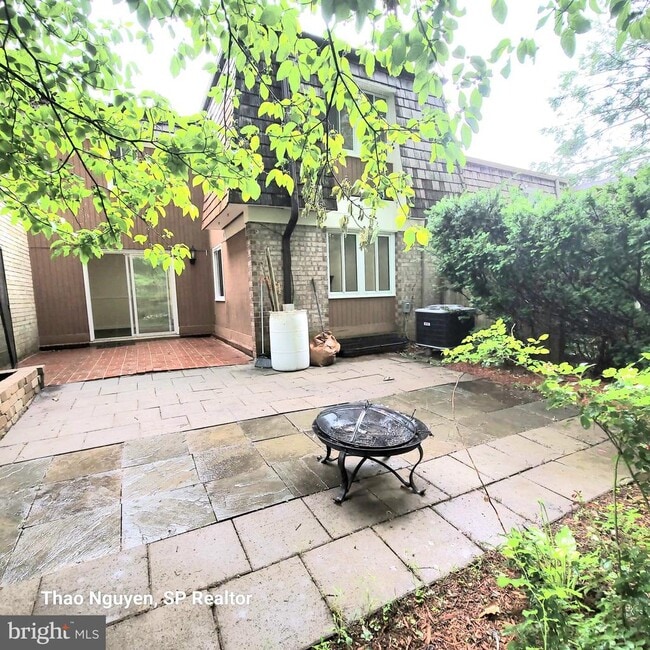 Building Photo - 10534 Cambridge Ct