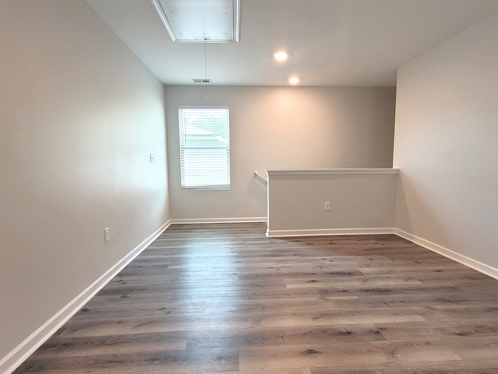 Building Photo - 7934 Rudder Cir