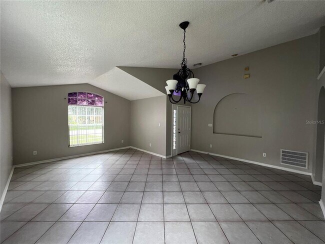 Building Photo - 2486 Shelby Cir