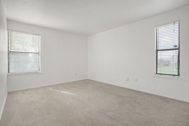 Building Photo - 14120 E Temple Dr