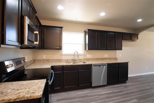 Building Photo - 3402 Marshall St