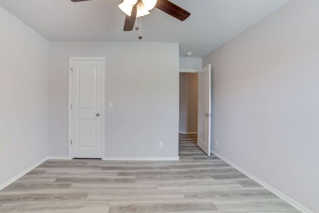 Building Photo - 4/2.5/2 New Construction Home!