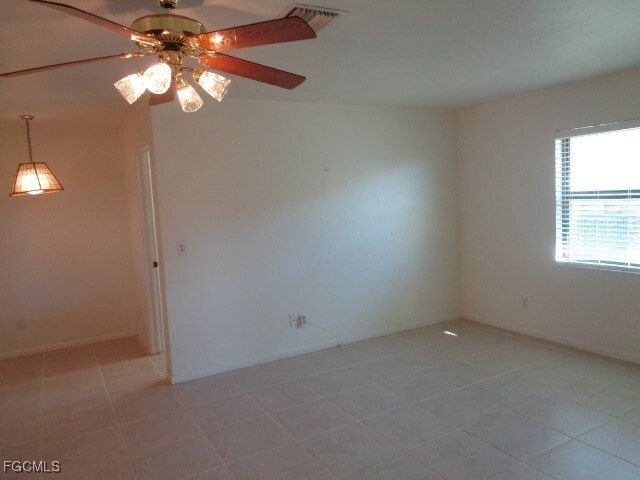 Building Photo - 2106 SW 51st St