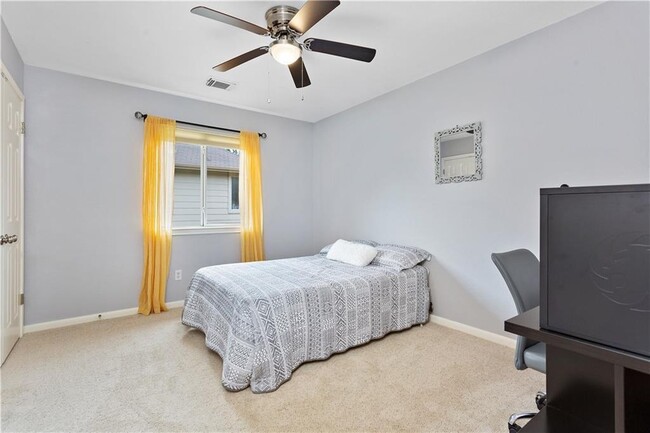 Building Photo - 8203 Miller Falls Dr