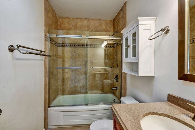 Building Photo - 229 Seabiscuit Dr