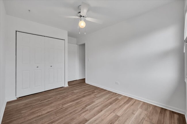 Building Photo - 1426 Walnut Cir