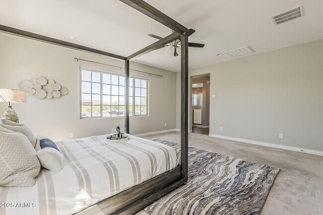 Building Photo - 3310 E Los Gatos Dr
