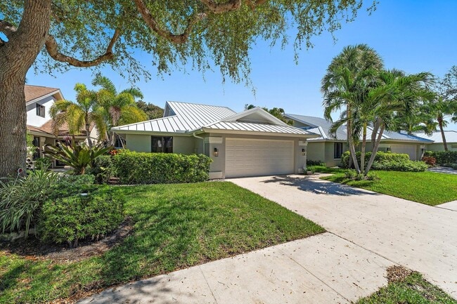 Building Photo - 139 Sand Pine Dr