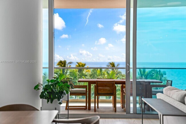 Building Photo - 10203 Collins Ave