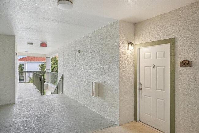 Building Photo - 23580 Walden Center Dr