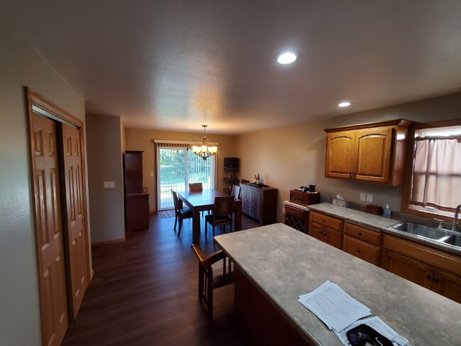 Building Photo - 1223 Trailside Terrace