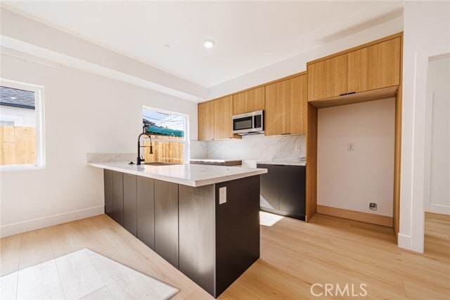 Building Photo - 1557 S Ogden Dr