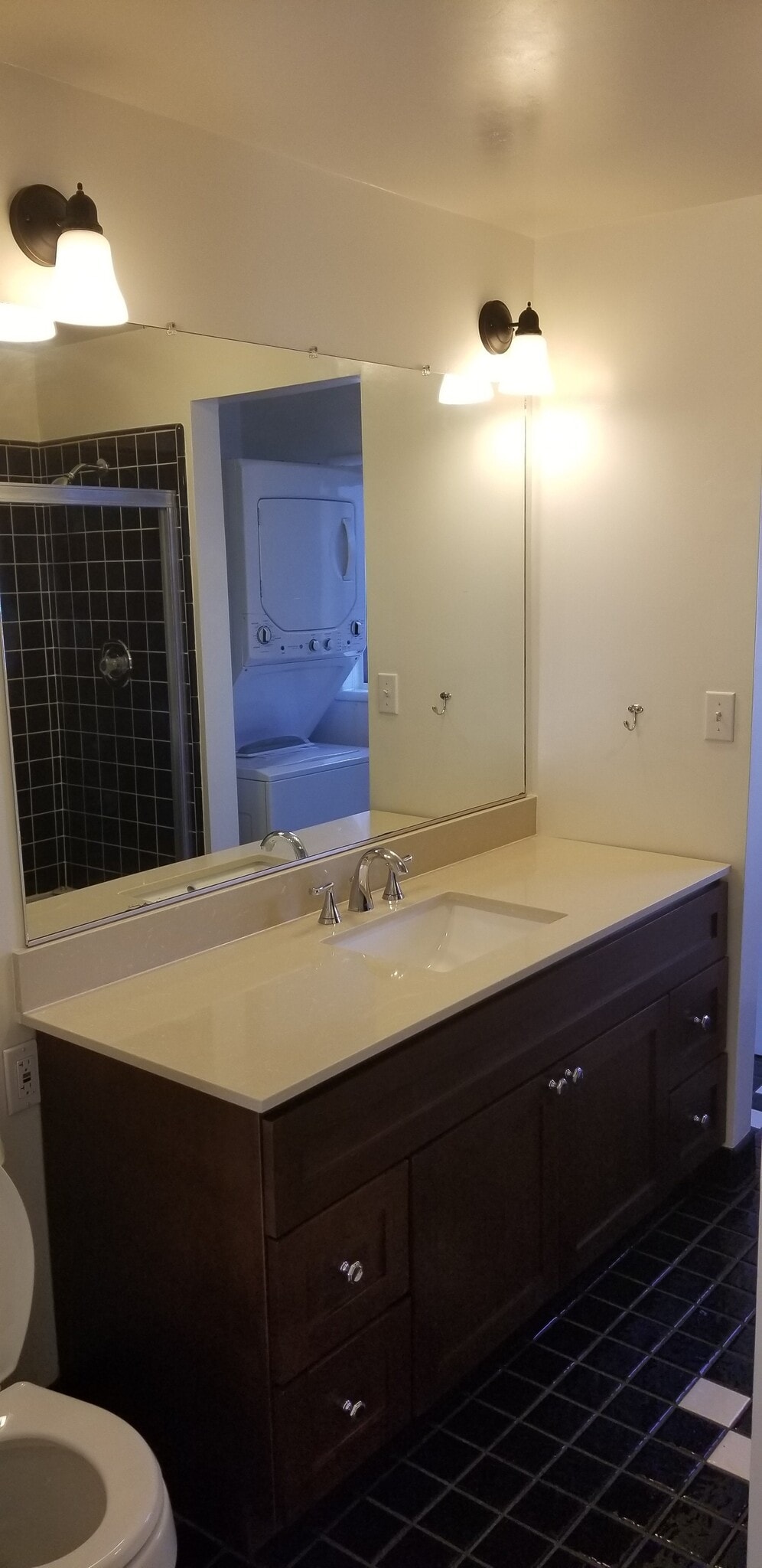 Bathroom - 2112 Clifford St