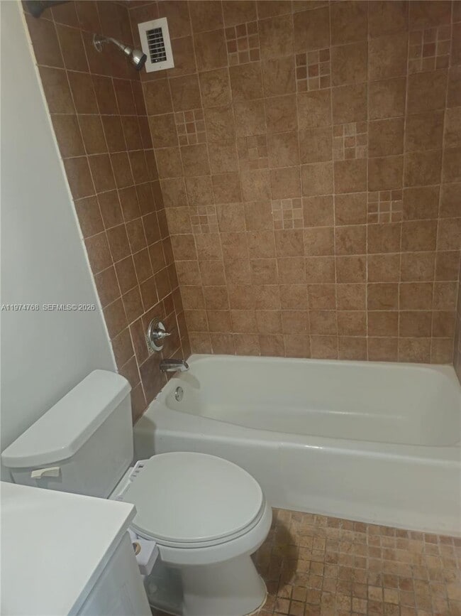 Building Photo - 3801 S Ocean Dr