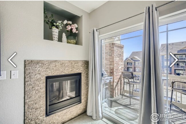 Building Photo - 804 Summer Hawk Dr