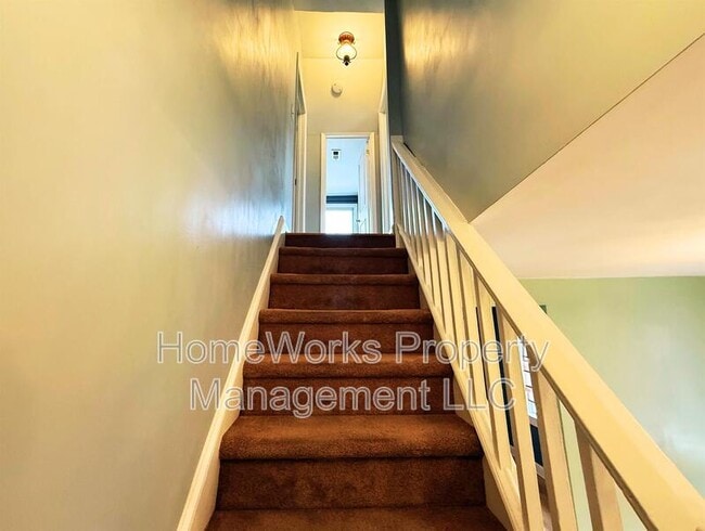 Building Photo - 2703 White Ave