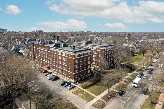 Interior Photo - Windsor Apartments