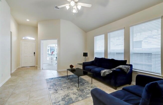 Building Photo - 15122 Provost Craig Dr