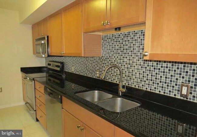 Building Photo - 2230 George C Marshall Dr