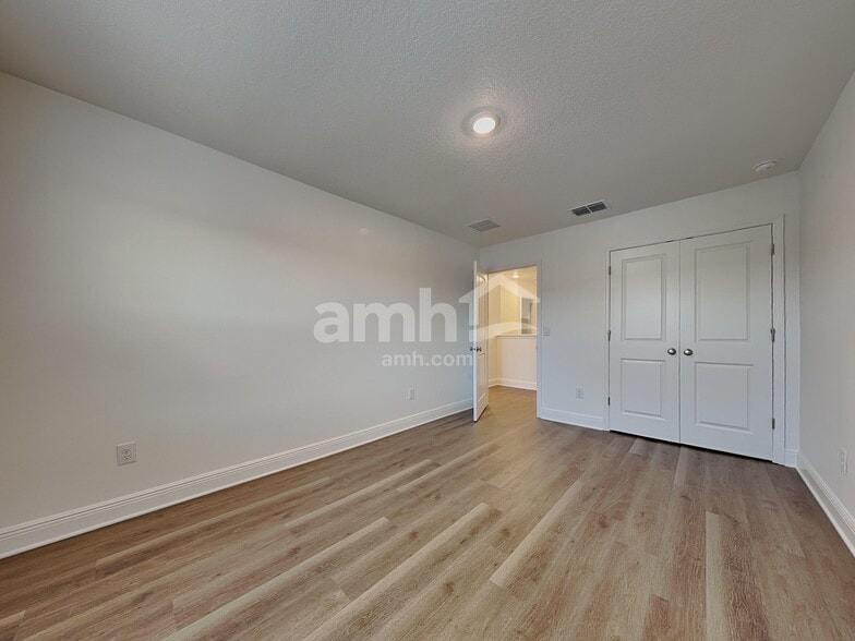 Building Photo - 6719 Atlantic Bch Ave