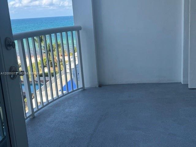 Building Photo - 5401 Collins Ave