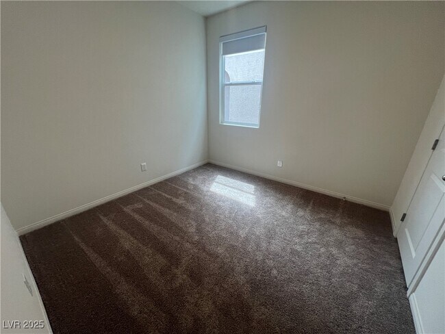 Building Photo - 9058 Rivington Ave