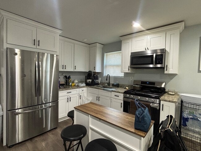 Building Photo - 5152 S Kildare Ave