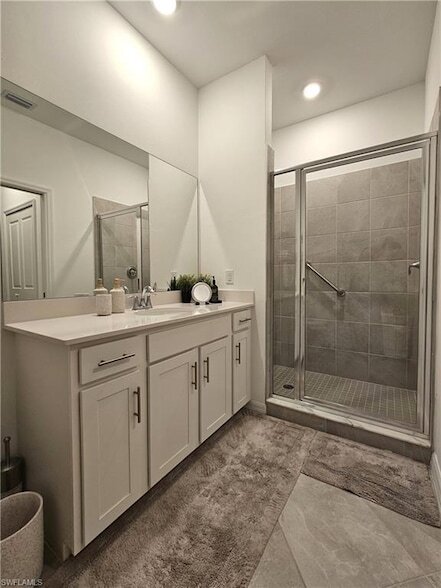 Building Photo - 5807 Double Eagle Cir