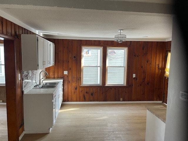 Building Photo - 1600 E 49th St