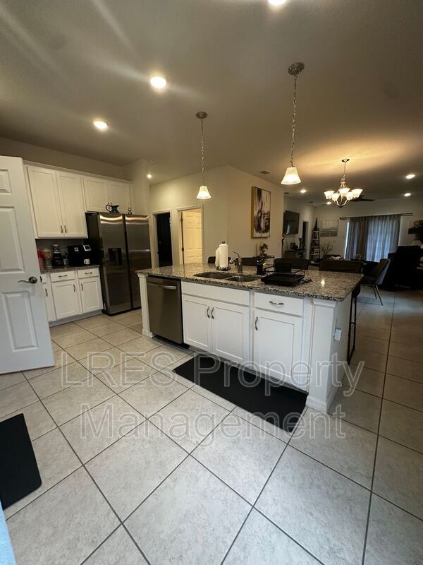 Building Photo - 3130 Amaranth St