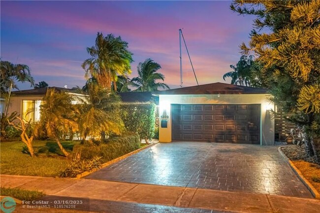 Building Photo - 1200 Guava Isle
