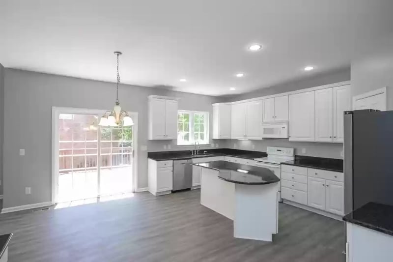 Building Photo - 416 William Wallace Dr