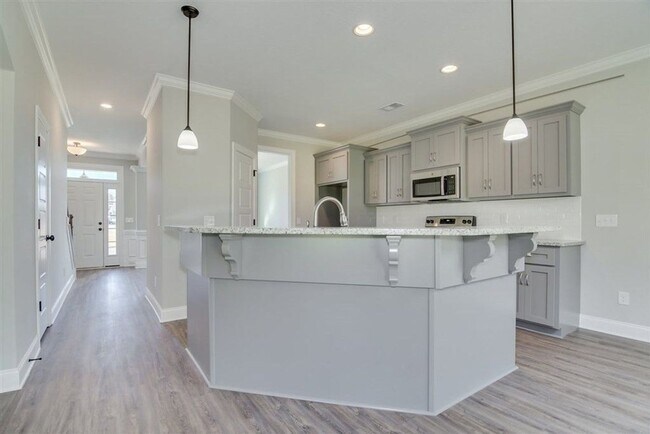 Building Photo - 302 Huntley Loop