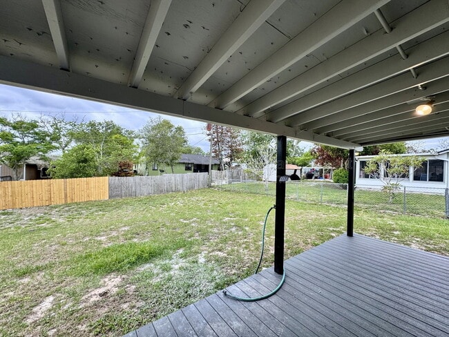 Building Photo - 563 Fort Smith Blvd