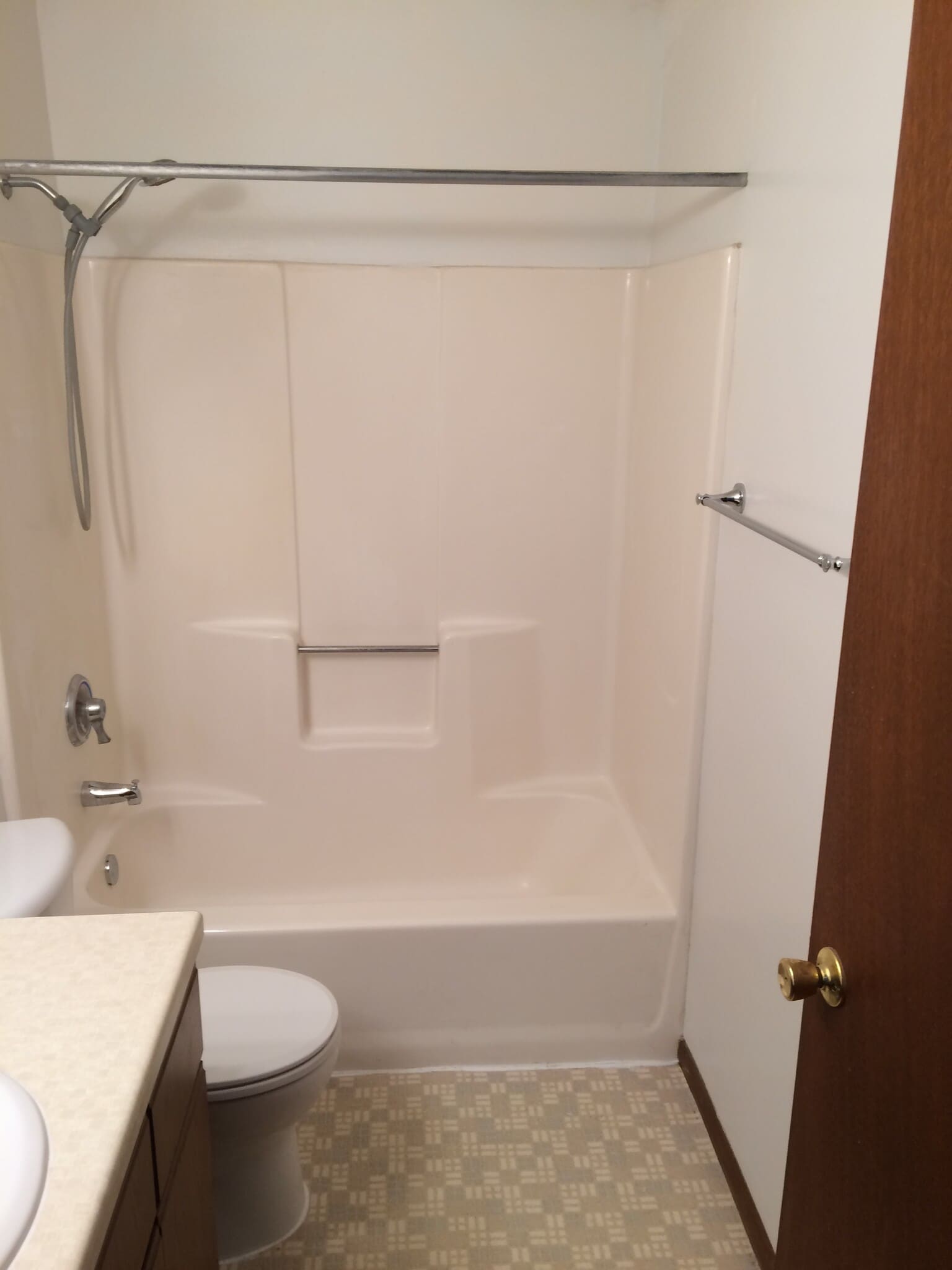 Upper bathroom - 110 Johnston Dr