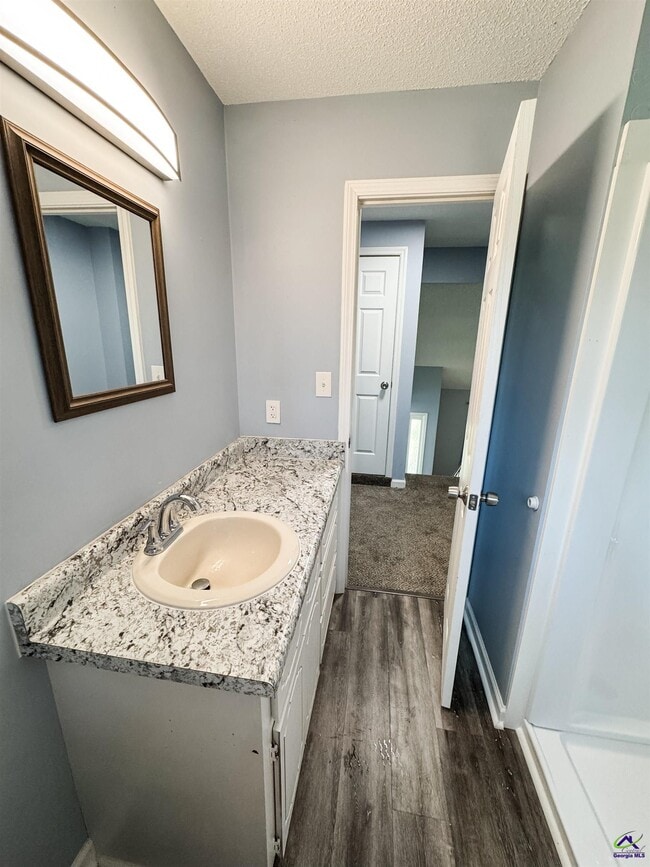 Building Photo - 2108 Marshallville Rd