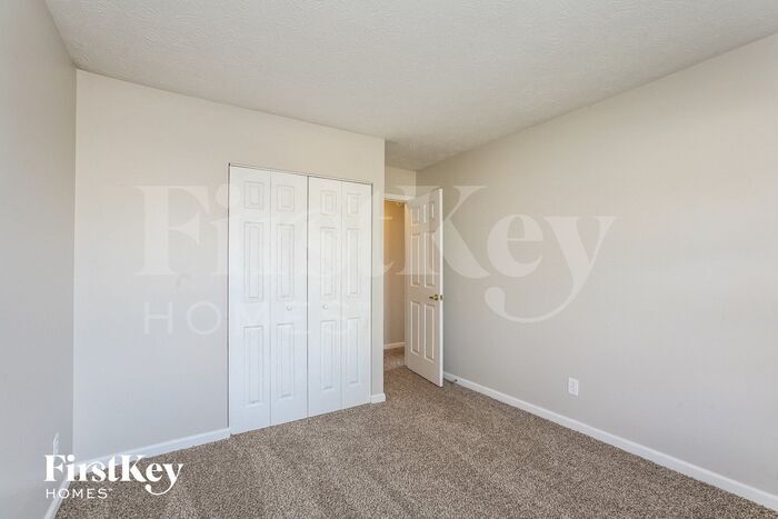 Building Photo - 5621 Wynridge Ct