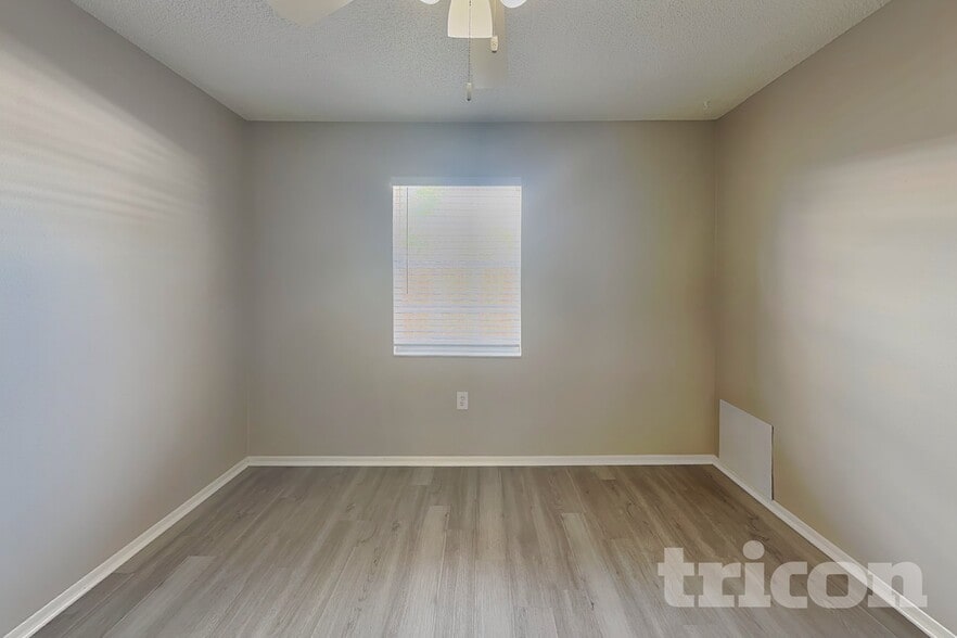 Building Photo - 5150 Ashton Pines Ln