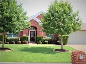 Building Photo - 15144 Salano Creek Dr
