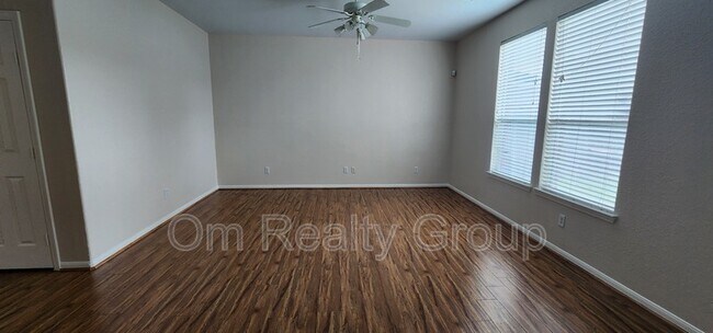 Building Photo - 9710 Fieldbloom Ln