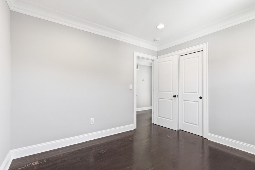 Building Photo - 54 Lawton Ave