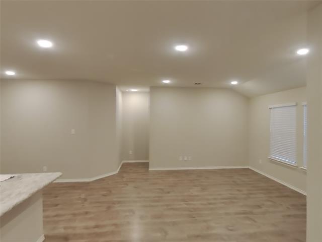 Building Photo - 1904 Strongbark Dr