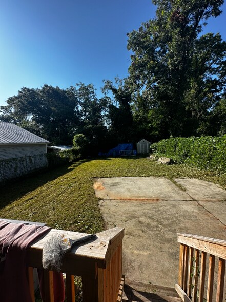 Building Photo - 2308 Pendleton St