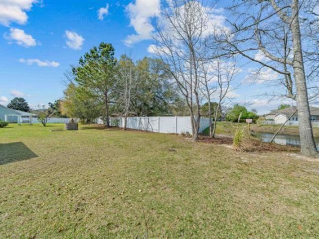 Building Photo - 176 Whispering Oaks Dr